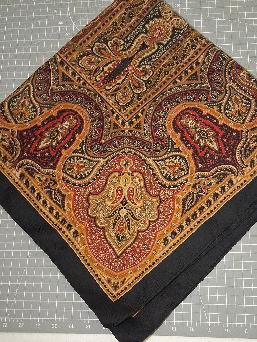Paisly Lg Square Vintage Tichel/scarf